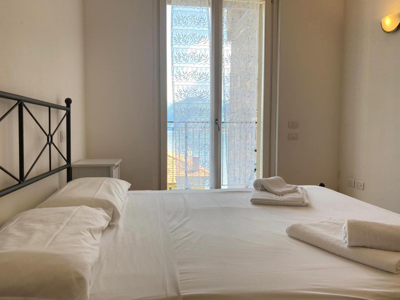 The Duplex - Big Apartment With Terraces Argegno Buitenkant foto